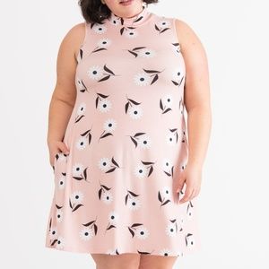 Mock Neck Swing Tank Simple Black and White Floral